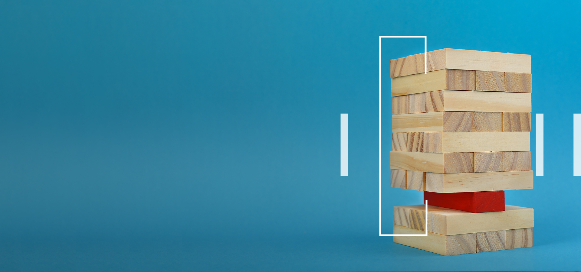 How can you minimize risks on the Supply side with Supplier Risk Management?