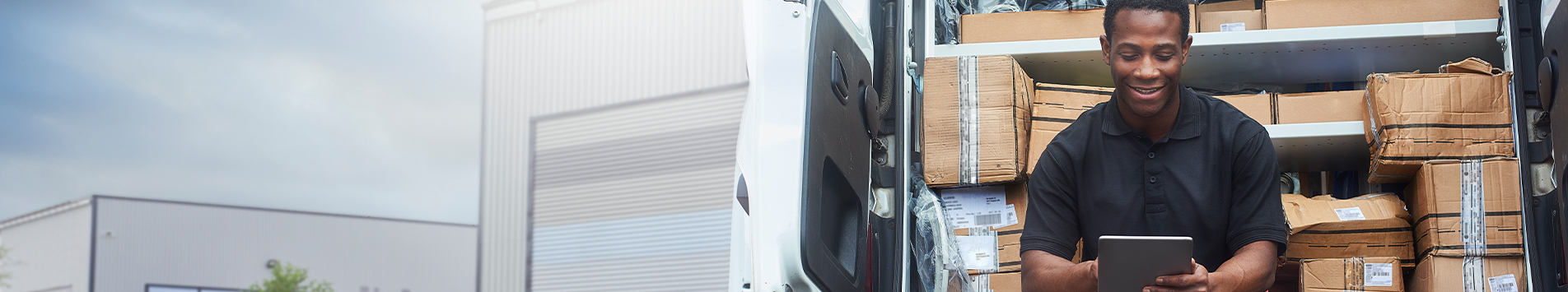 How to choose the right order fulfilment strategy for your business?