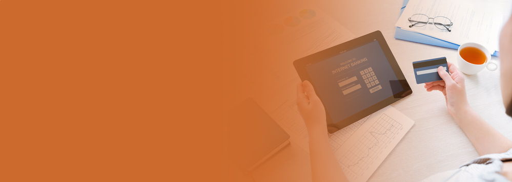 commercial banking vs corporate banking: key differences, services, and use cases