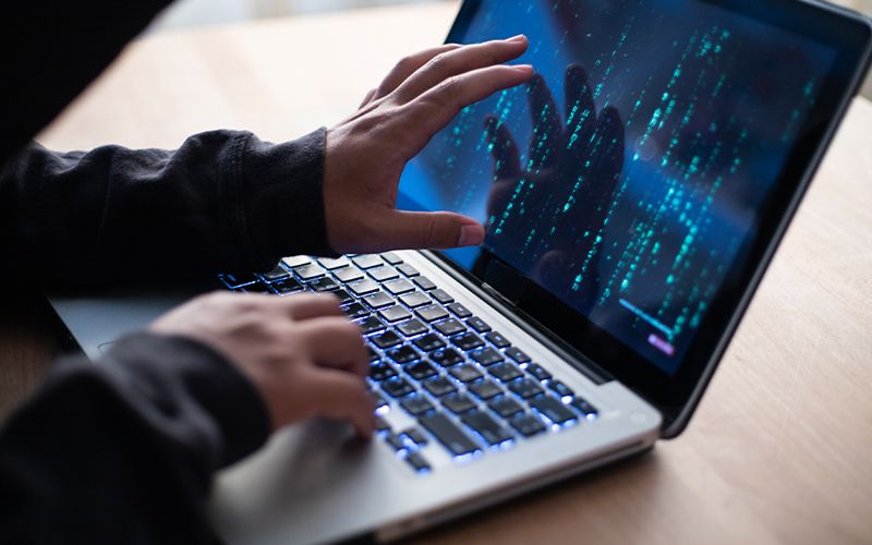 CRM integration for insurance: Connecting policy administration software with CRM systems 