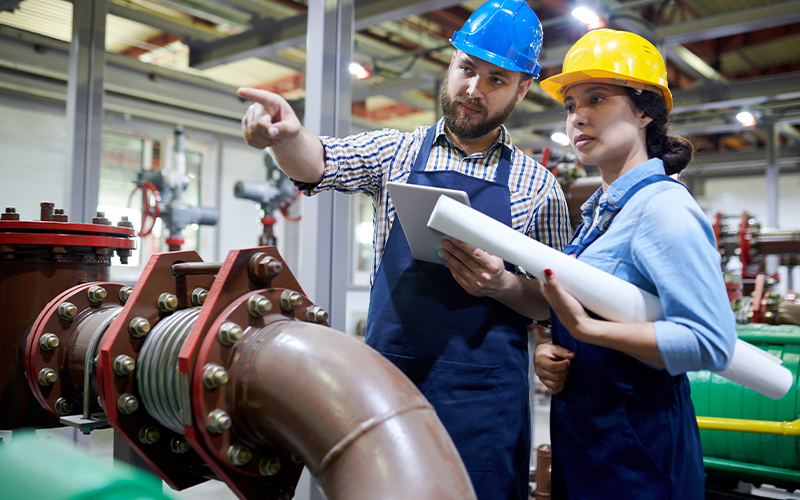 Digital transformation: Customer-centric and agile solutions for the manufacturing industry 
