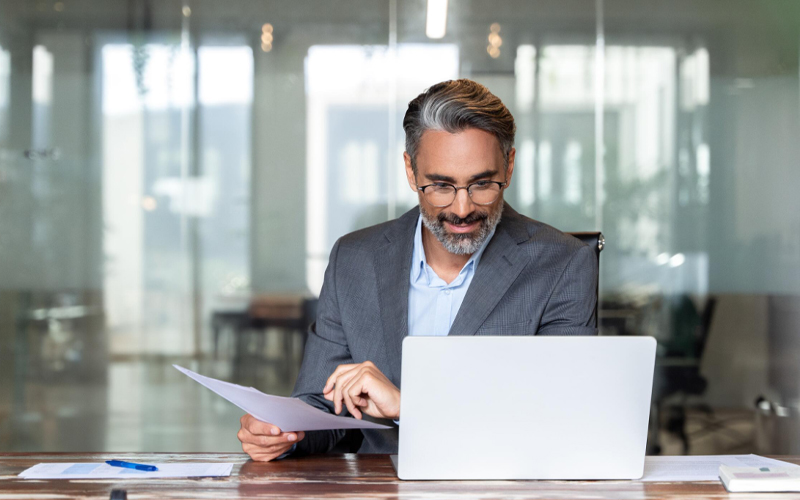 the ultimate guide to insurance back-office outsourcing for smarter operations 