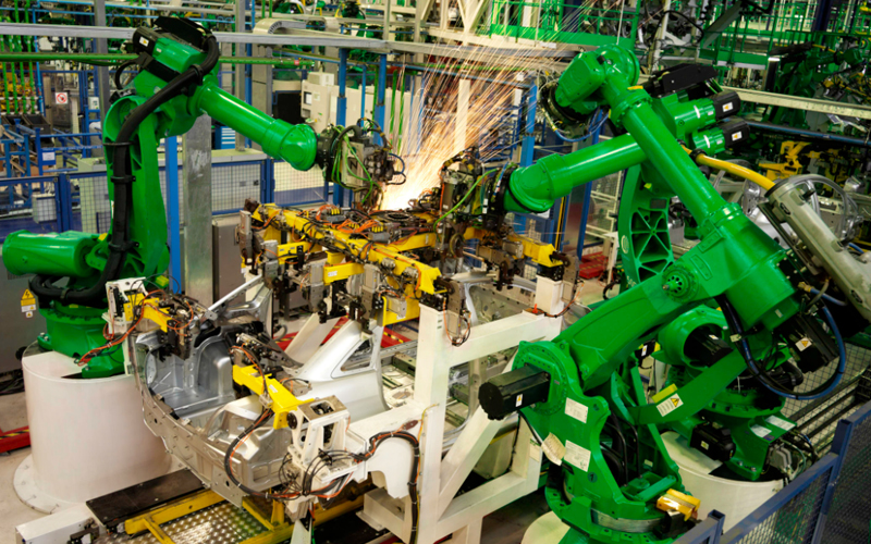 how to solve the manufacturing skilled labour shortage with intelligent automation 