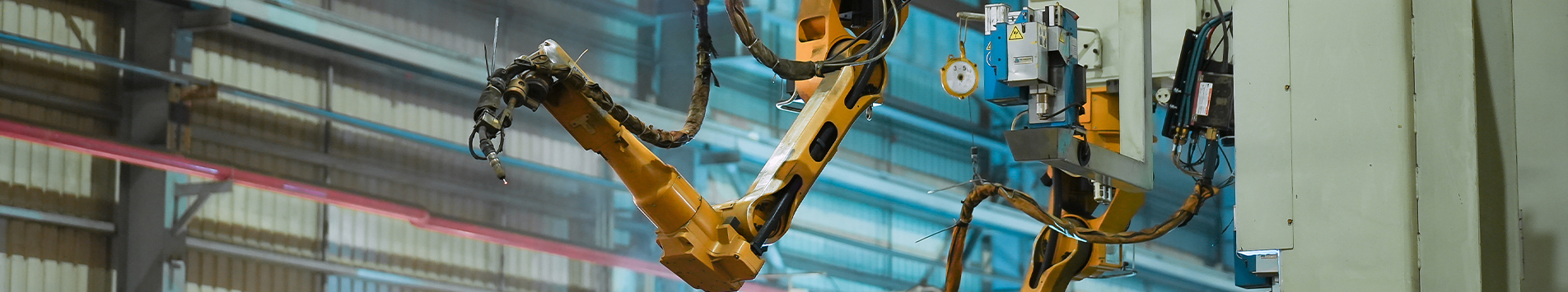 Navigating challenges of digital transformation on the plant floor