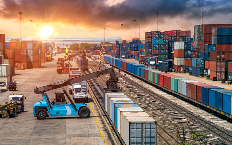 Role of logistics in supply chain management 