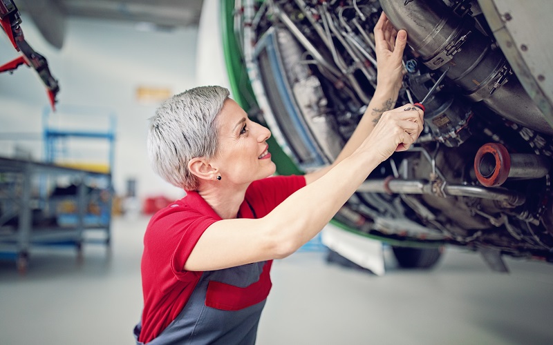 Service Parts Management: Challenges and Opportunities