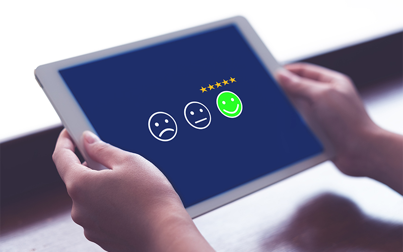 Measuring customer satisfaction in outsourced service: Beyond surveys and metrics 