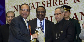 Infosys BPO awarded the FIEO Niryat Shree Gold award Infosys BPO awarded the FIEO Niryat Shree Gold award
